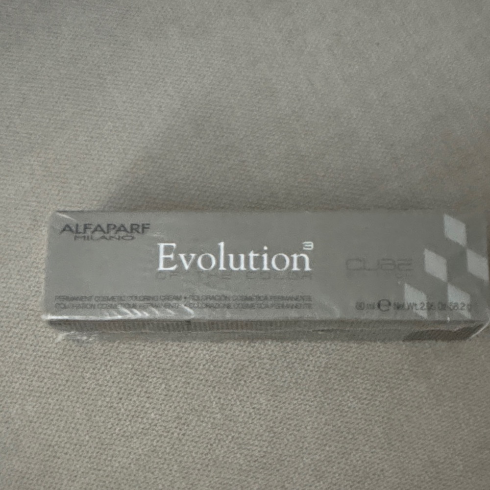 NIB sealed Evolution hair color 9.1